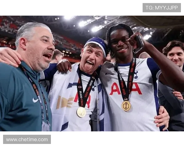 波帅称列维信任热刺剑指双冠